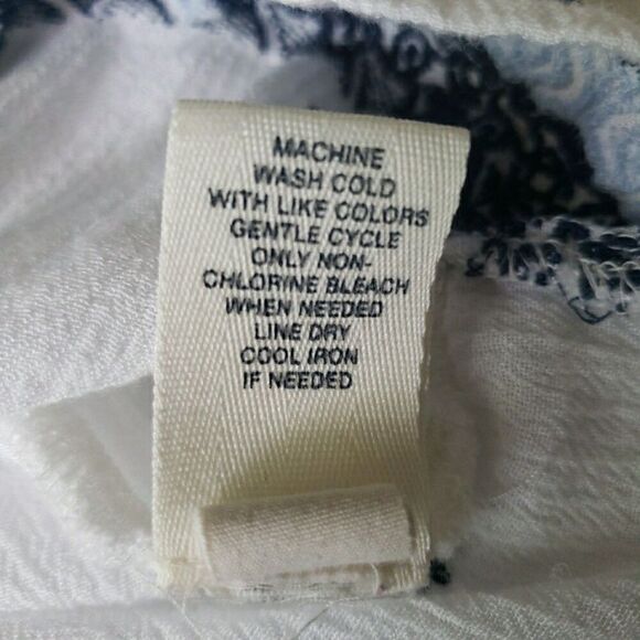 Mudd Boho Shirt White Navy Blue Embroidered Elastic 3/4 Sleeve Cuff Women Size L - Picture 8 of 10